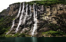 The Seven Sisters Waterfall