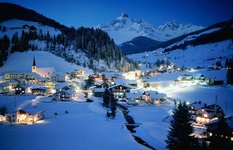 Hallstatt in winter