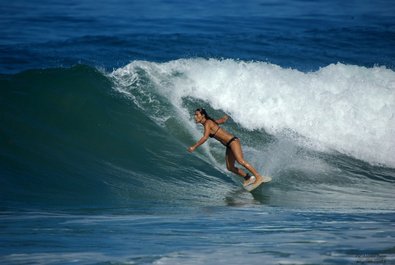 Surfing and kitesurfing