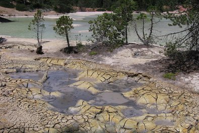 Boiling Springs Lake